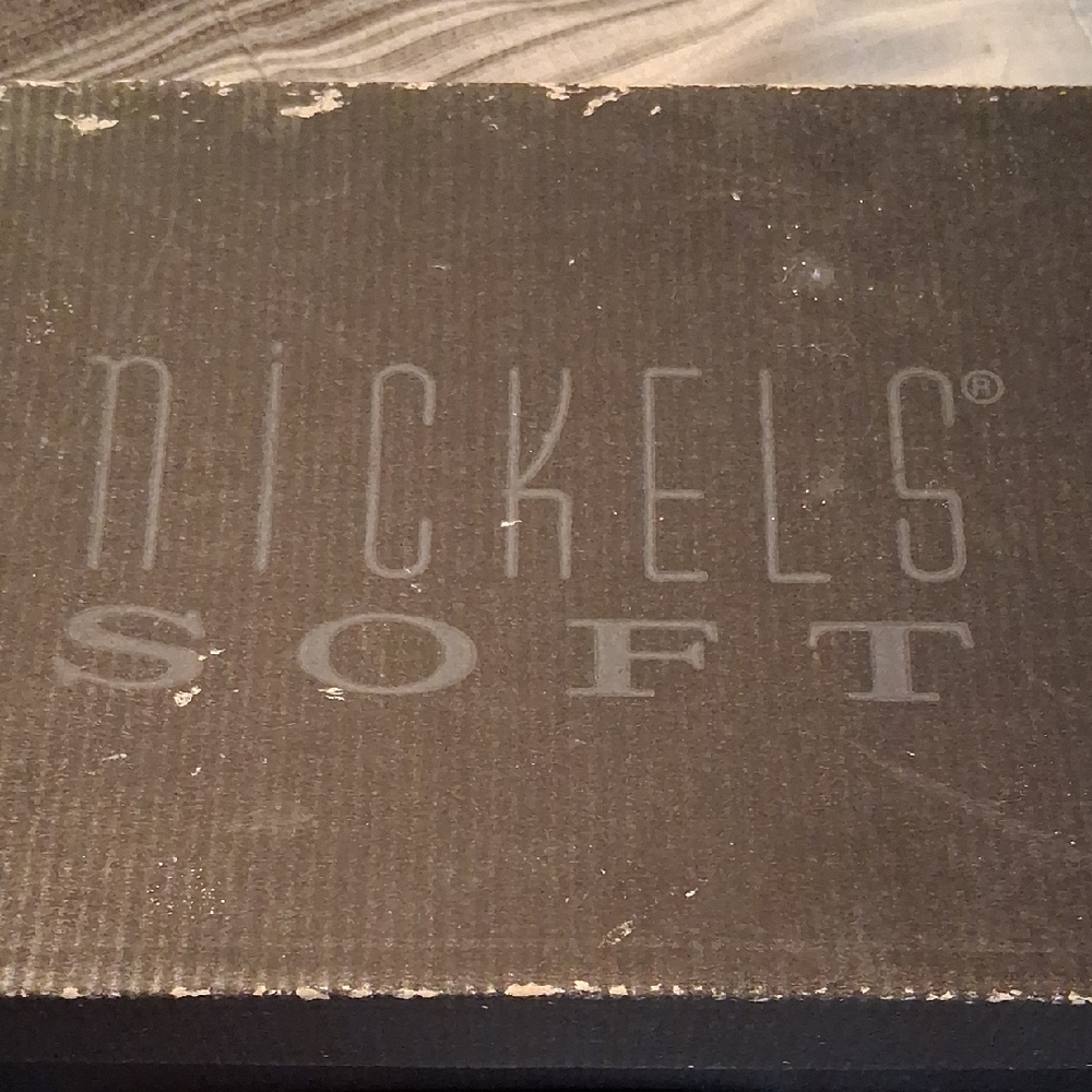 Nickels Soft Black Box